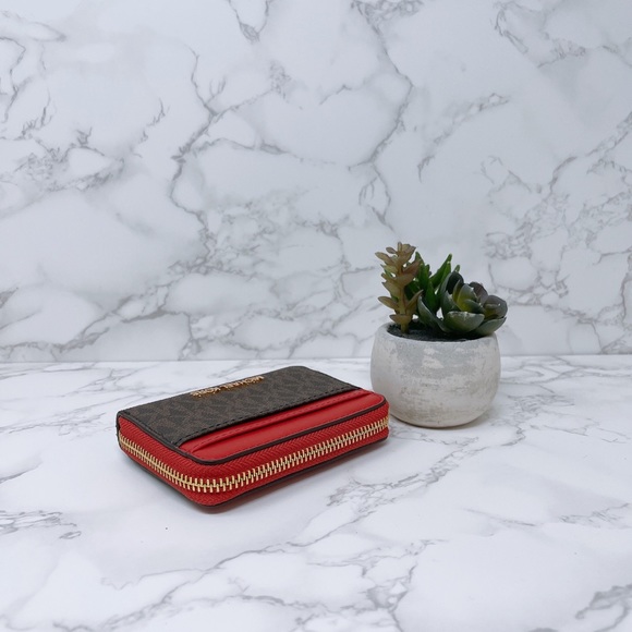 Michael Kors JST xs Convertible Satchel and Cardholder - Picture 9 of 15